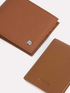 Textured Leather Bi-Fold Wallet With Insert