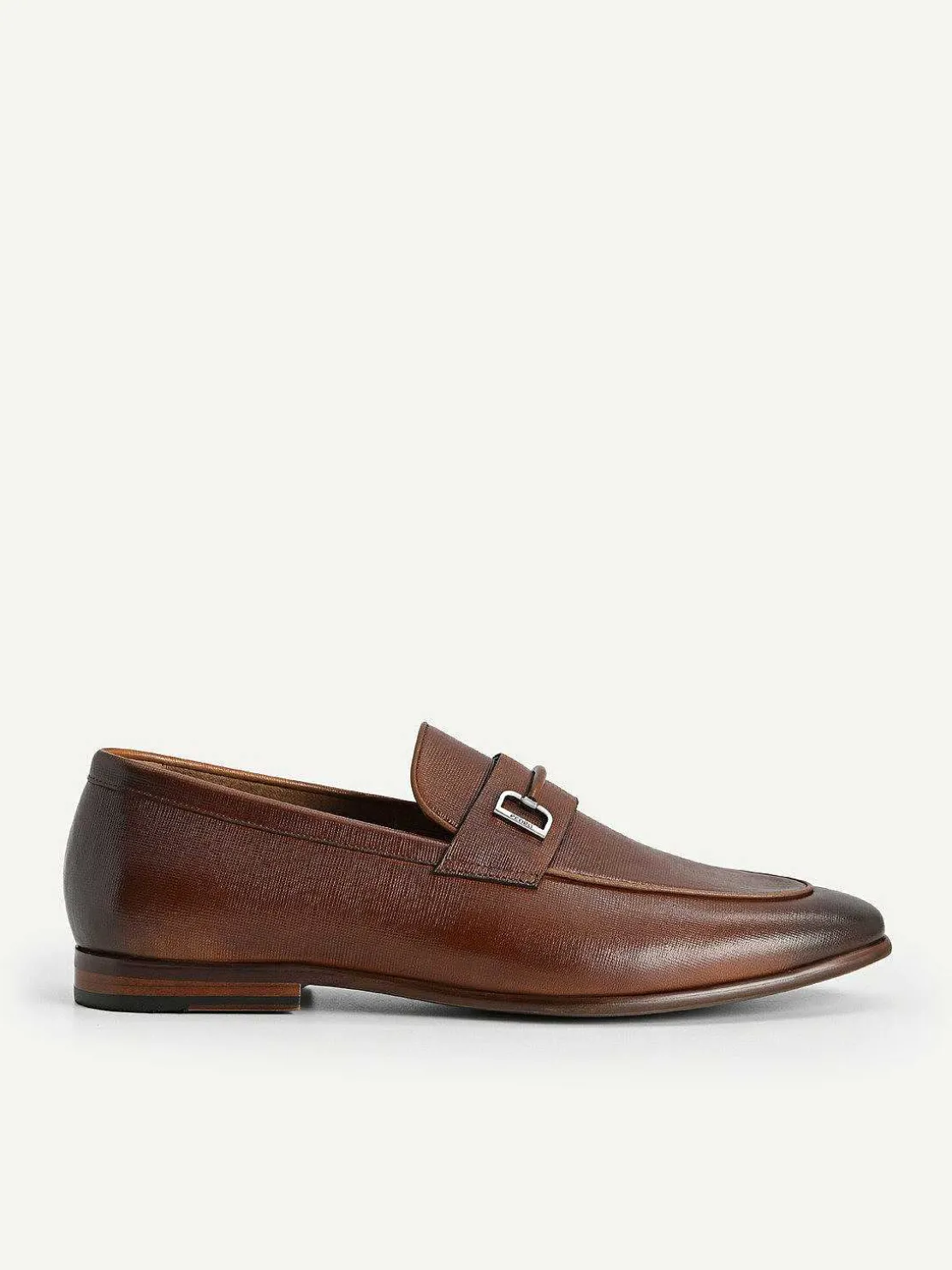 Textured Leather Loafers With Metal Bit