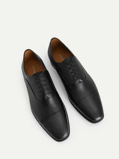Textured Leather Oxford Shoes