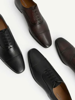 Textured Leather Oxford Shoes