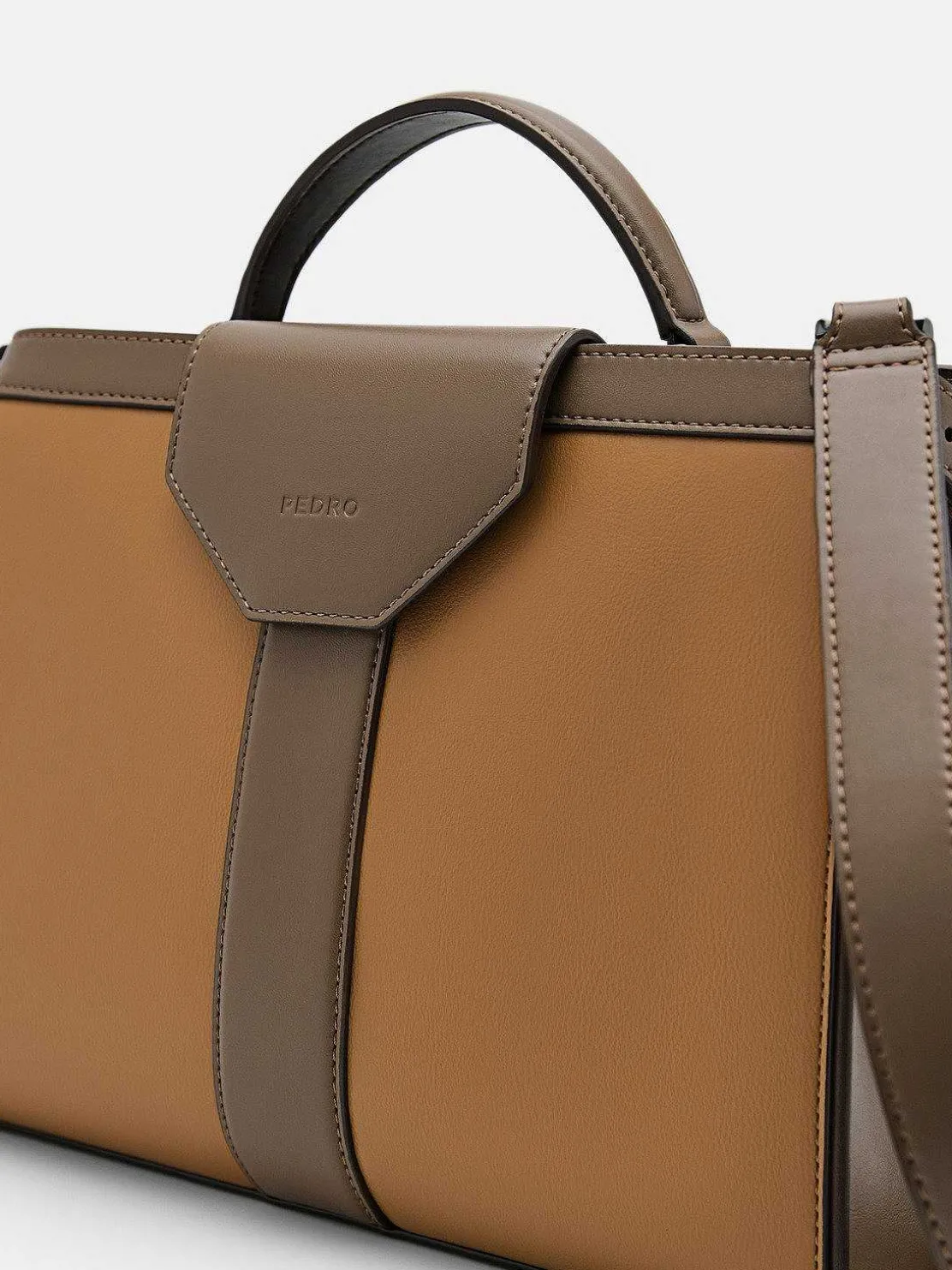 Truman Sling Bag