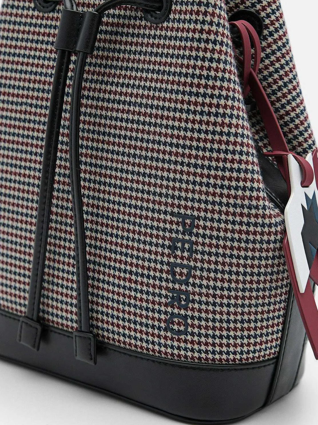 Walter Sling Bag