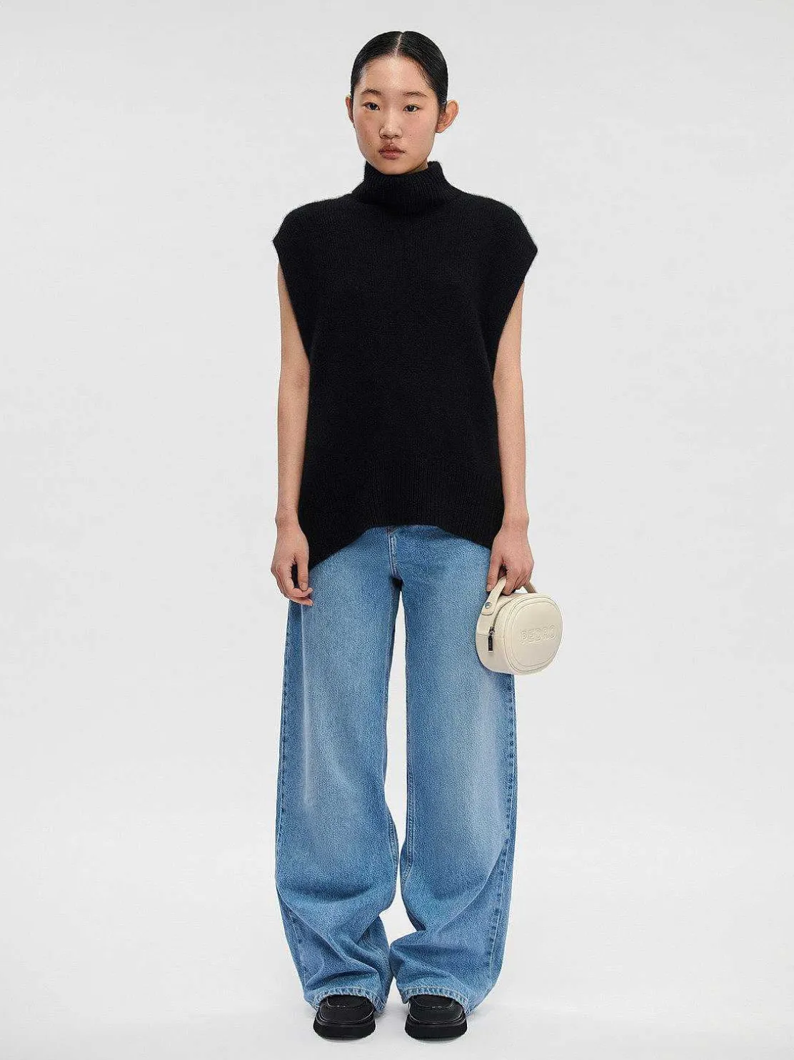 Yara Mini Shoulder Bag